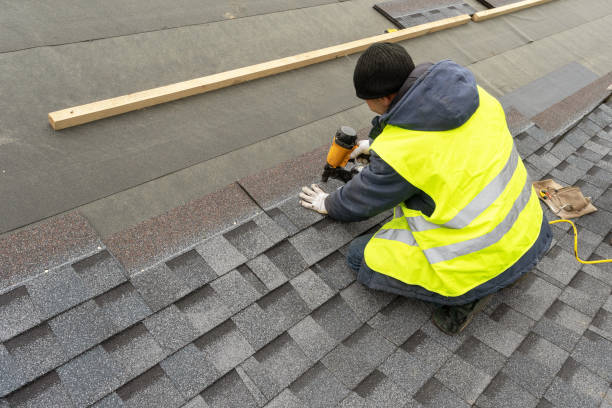 Best Emergency Roof Repair  in Topeka, KS